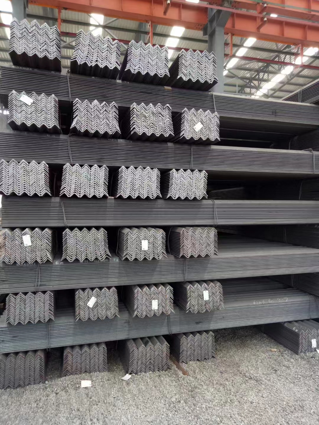 Q355D热轧角钢/不等边角钢